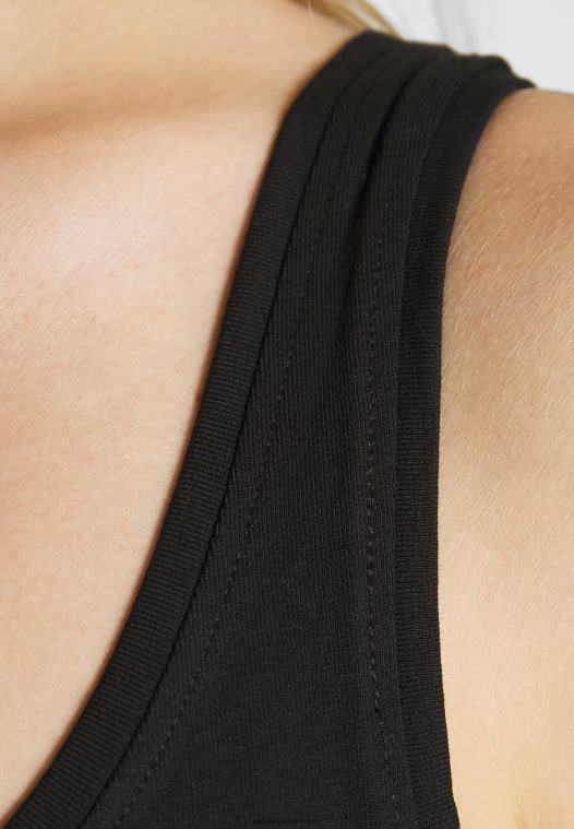 Anna Field kvinner 2 pakke topp svart/hvit P266L442