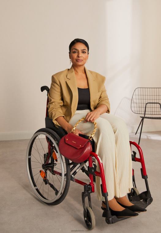 Anna Field kvinner basic t-skjorte svart P266L374