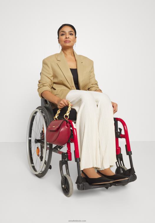 Anna Field kvinner basic t-skjorte svart P266L374