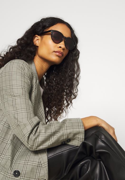 Anna Field kvinner solbriller svart P266L2686