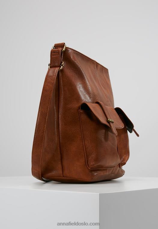 Anna Field kvinner cognac på tvers av kroppen P266L2502