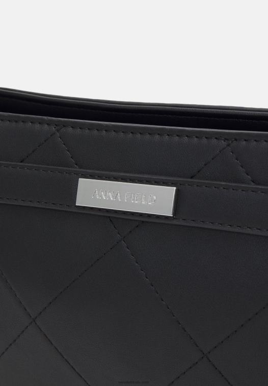 Anna Field kvinner over kroppspose svart P266L2508