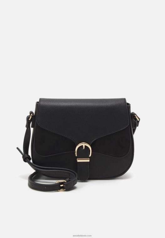 Anna Field kvinner over kroppspose svart P266L2520