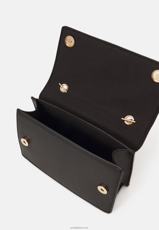 Anna Field kvinner over kroppspose svart P266L2539