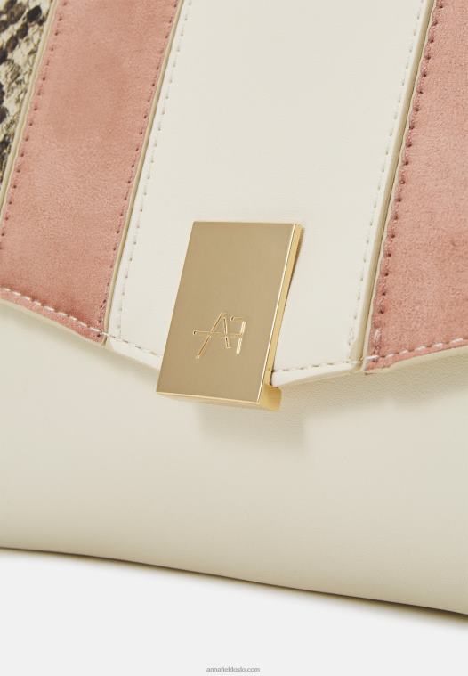 Anna Field kvinner over kroppsvesken off-white P266L2559
