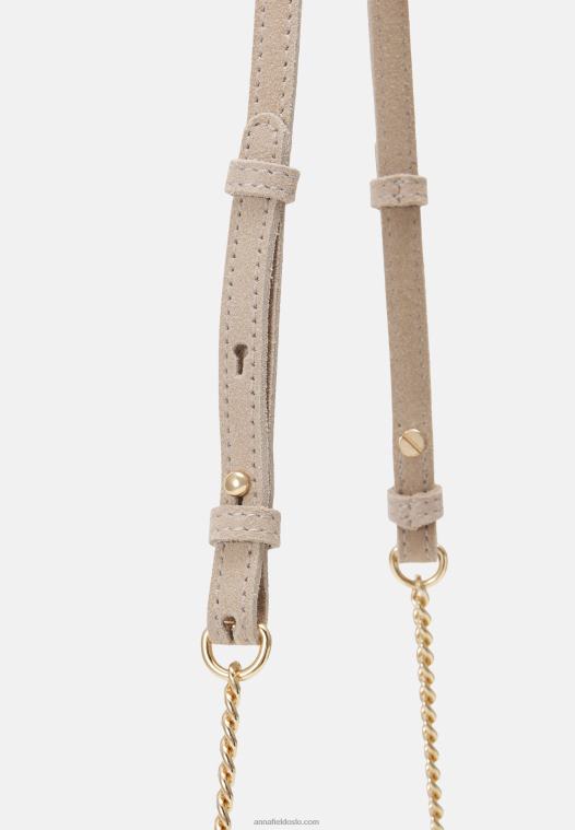 Anna Field kvinner skinnclutch taupe P266L2415