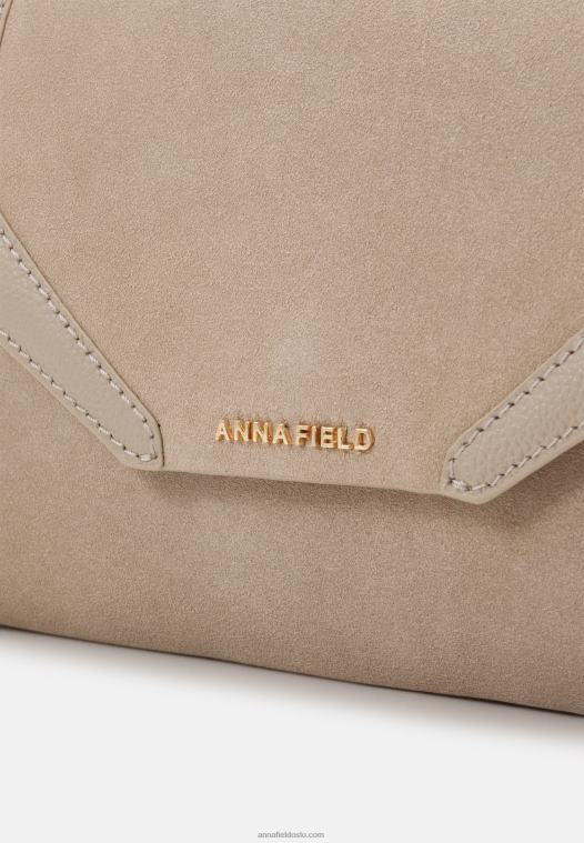 Anna Field kvinner skinnclutch taupe P266L2415